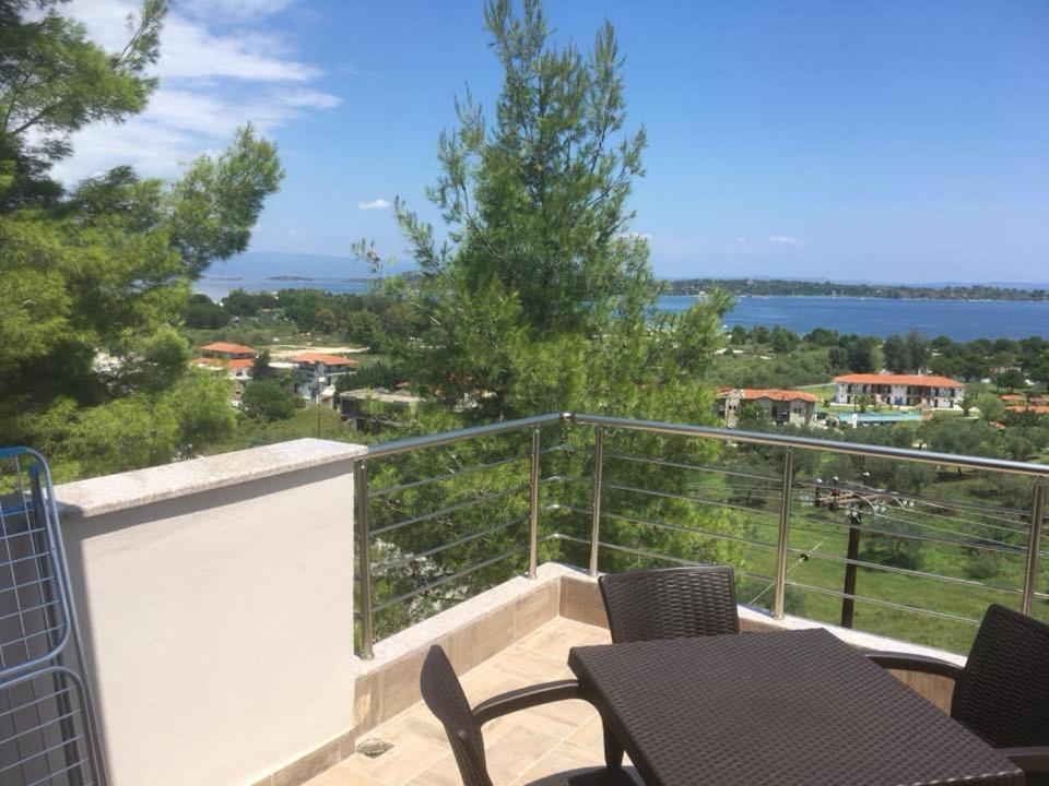Thealos Rooms Vourvourou Exterior foto